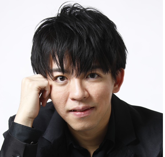 ピアノ講師 権田 晃朗