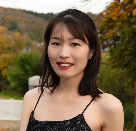 ピアノ講師 立木 彩音