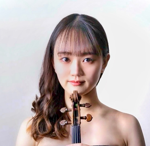 バイオリン講師 岸菜月